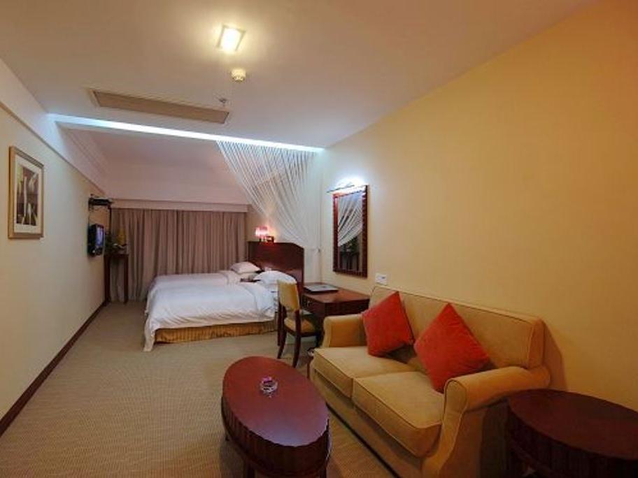 Starway Hotel Silver Zhuhai Extérieur photo