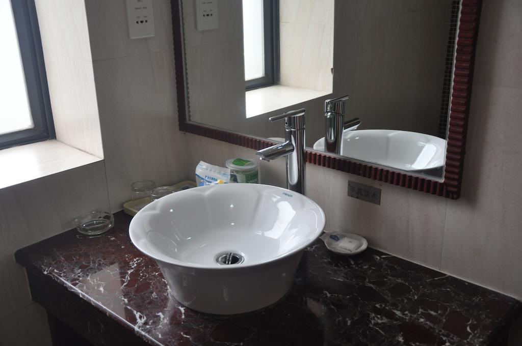 Starway Hotel Silver Zhuhai Chambre photo